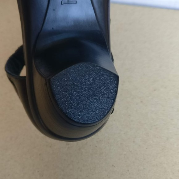 Naot Waterproof Shiny Patent Leather Low Heel Dress Sandal Wmn 41/10us/8uk - Picture 4 of 14